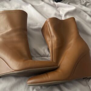 Elegant Tan Wedge Boots